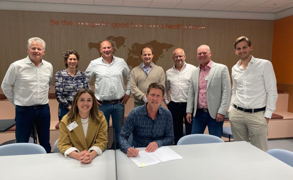 Tekenmoment_11 juni 2024_van waterstofnetwerk voor Zaanse industrie