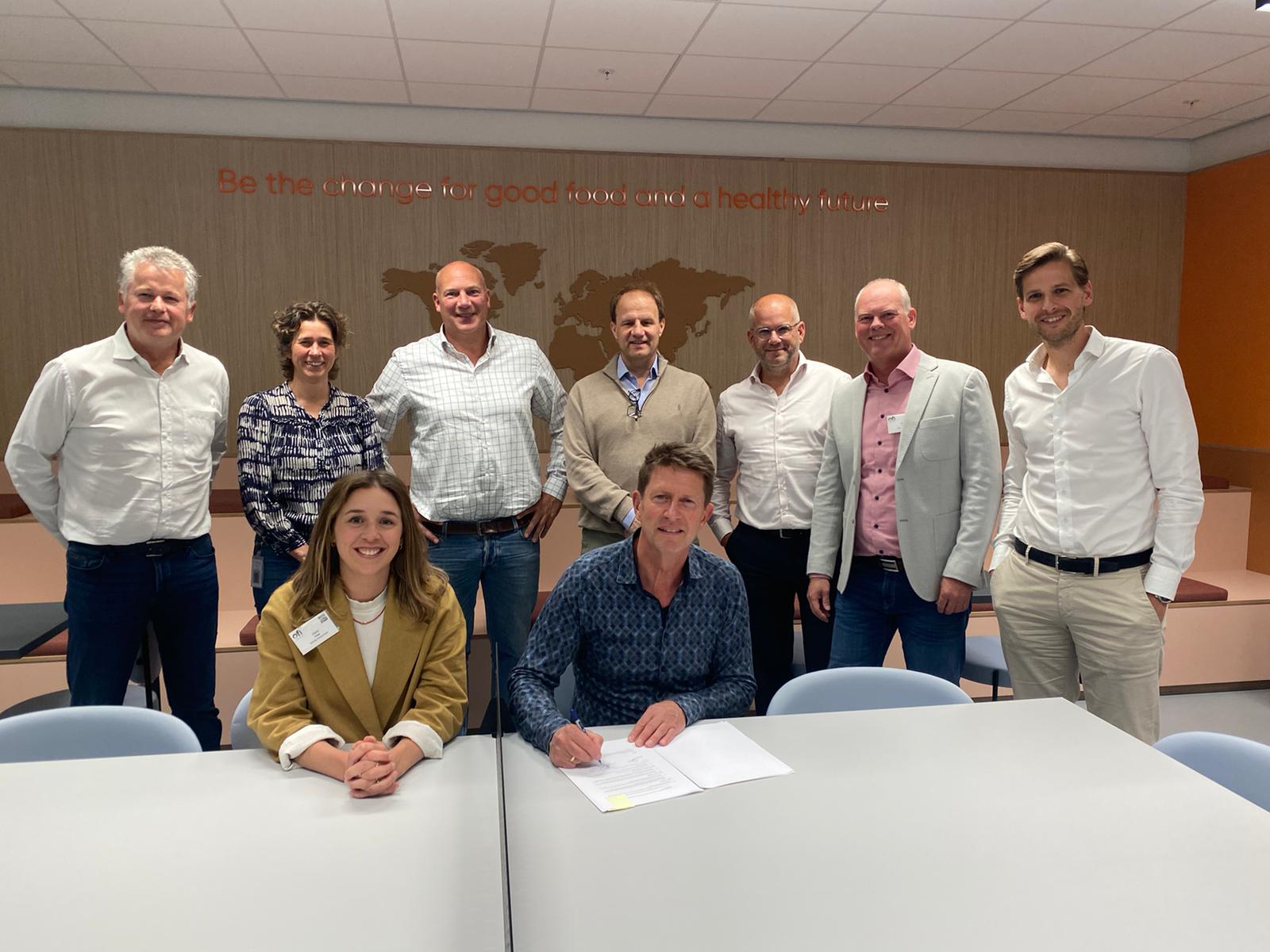 Tekenmoment_11 juni 2024_van waterstofnetwerk voor Zaanse industrie