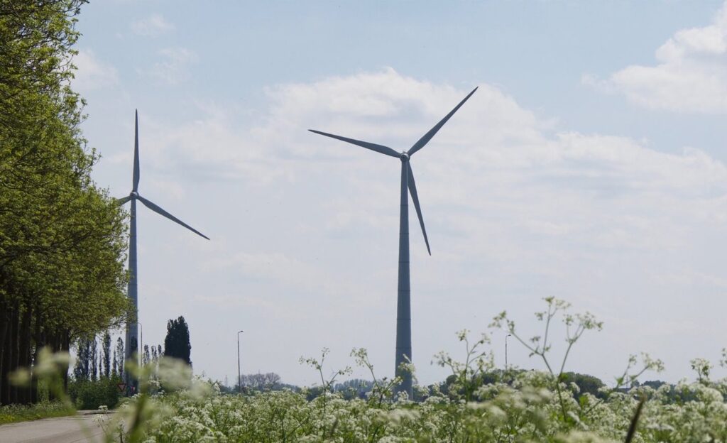 Winmolens die zorgen voor optimalisatie netaansluiting windenergie.